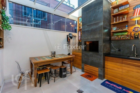 Image 7 - 876388