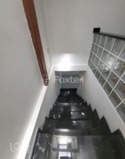 Image 6 - 876450