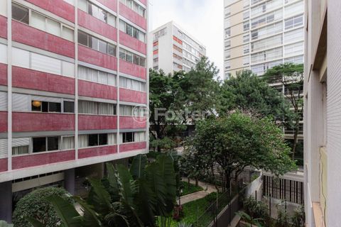 Image 12 - 876463