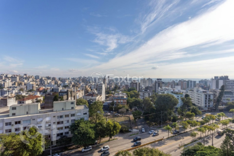 Image 11 - 876473