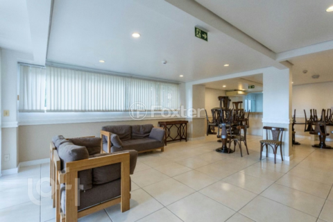 Image 4 - 876473