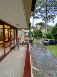 Image 7 - 876510
