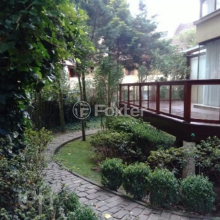 Image 20 - 876510