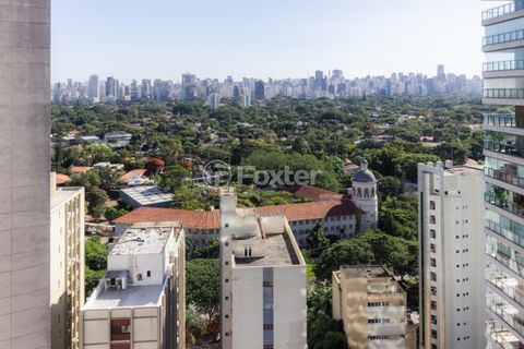 Image 24 - 876520