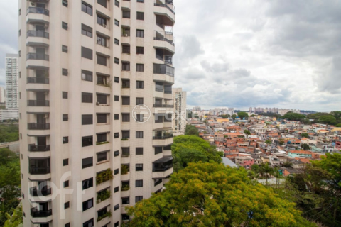 Image 15 - 876566