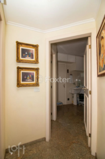 Image 68 - 876566