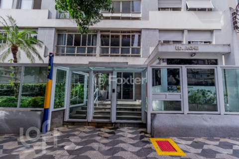 Image 36 - 876630