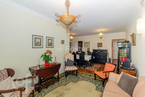 Image 4 - 876630