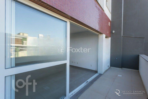 Image 9 - 876637