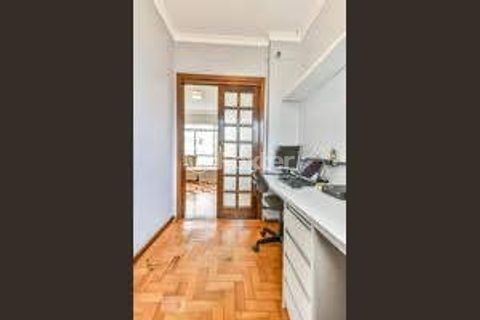 Image 3 - 876660