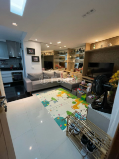Image 1 - 876686