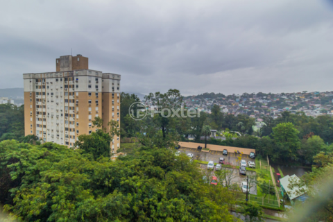 Image 6 - 876692