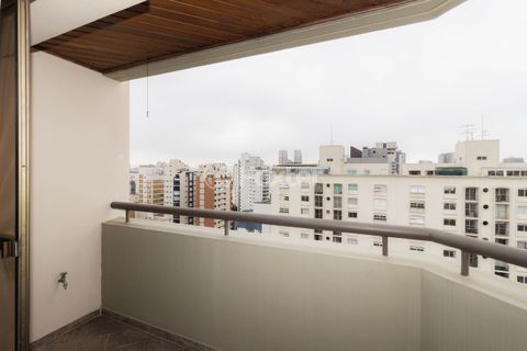 Image 10 - 876772