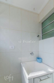 Image 9 - 876809