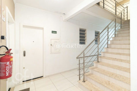 Image 26 - 876822