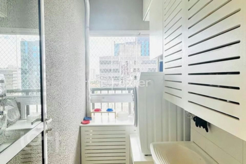 Image 7 - 876876