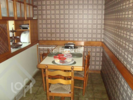 Image 7 - 876883
