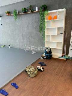 Image 36 - 876956