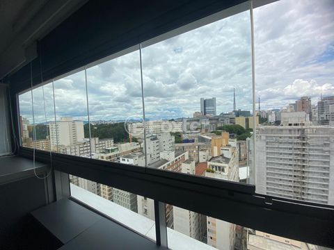 Image 3 - 876996