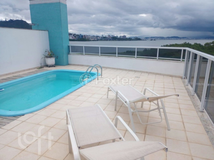 Image 7 - 877151