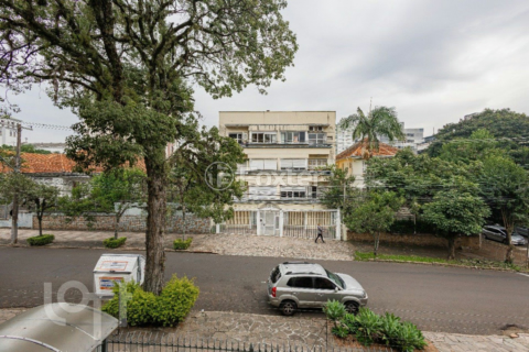 Image 24 - 877308