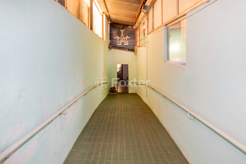 Image 3 - 877344