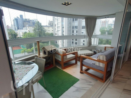 Image 0 - 877395