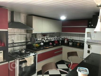 Image 4 - 877421