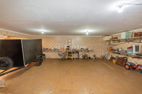 Image 43 - 877528