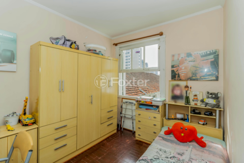 Image 9 - 877561