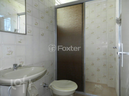Image 8 - 877566