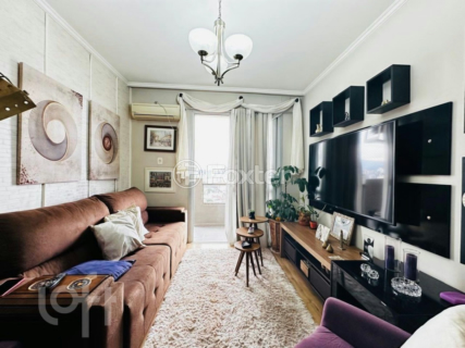 Image 7 - 877573