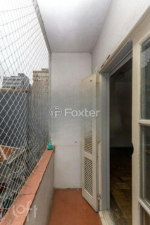 Image 9 - 877633