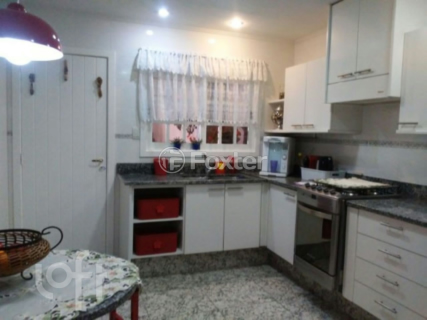 Image 11 - 877673