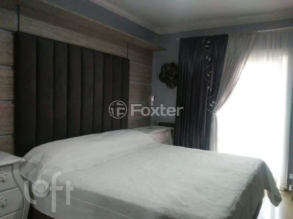 Image 9 - 877673