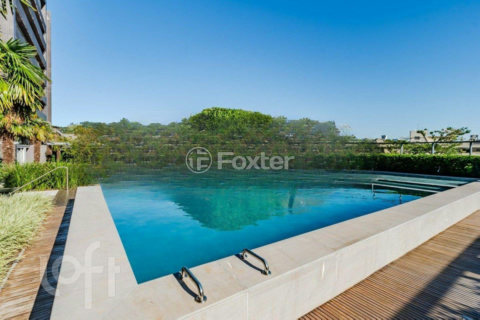 Image 9 - 877703
