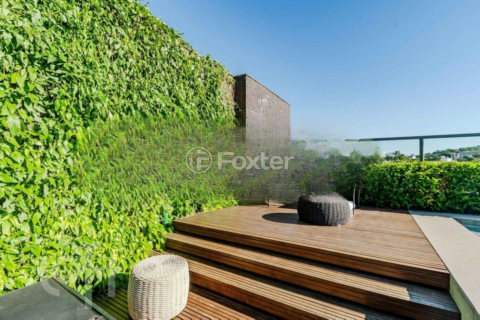 Image 7 - 877703