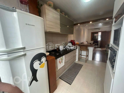 Image 4 - 877712