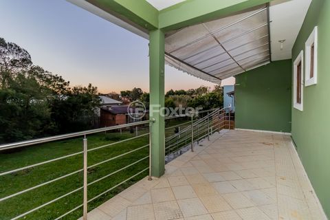 Image 9 - 877733
