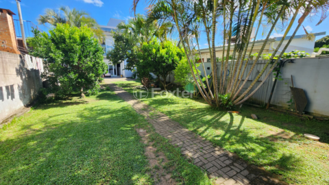 Image 38 - 877766