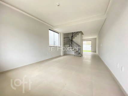 Image 3 - 877778
