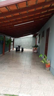Image 12 - 877839