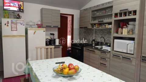 Image 5 - 877839