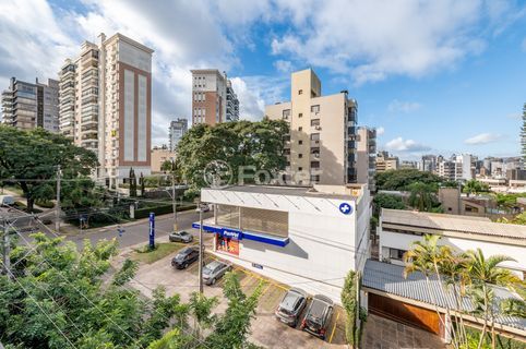 Image 8 - 877842