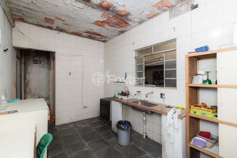 Image 34 - 877843