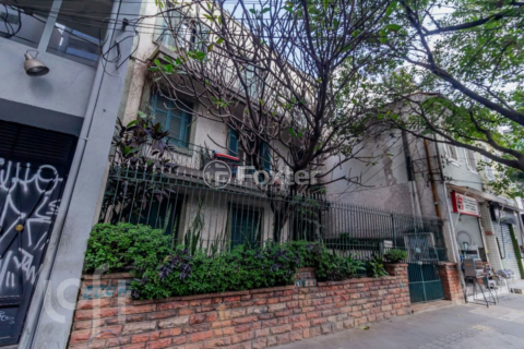 Image 29 - 878088