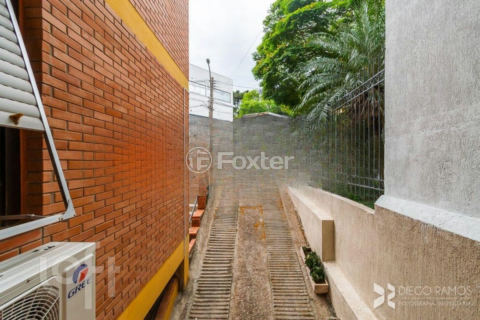 Image 43 - 878097