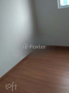 Image 4 - 878133