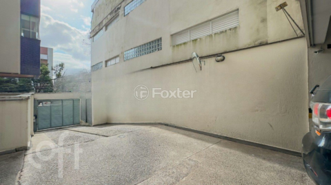 Image 31 - 878142