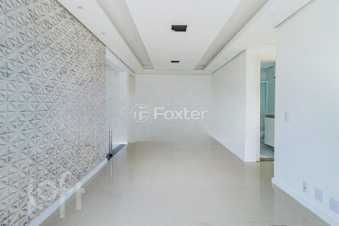 Image 6 - 878158